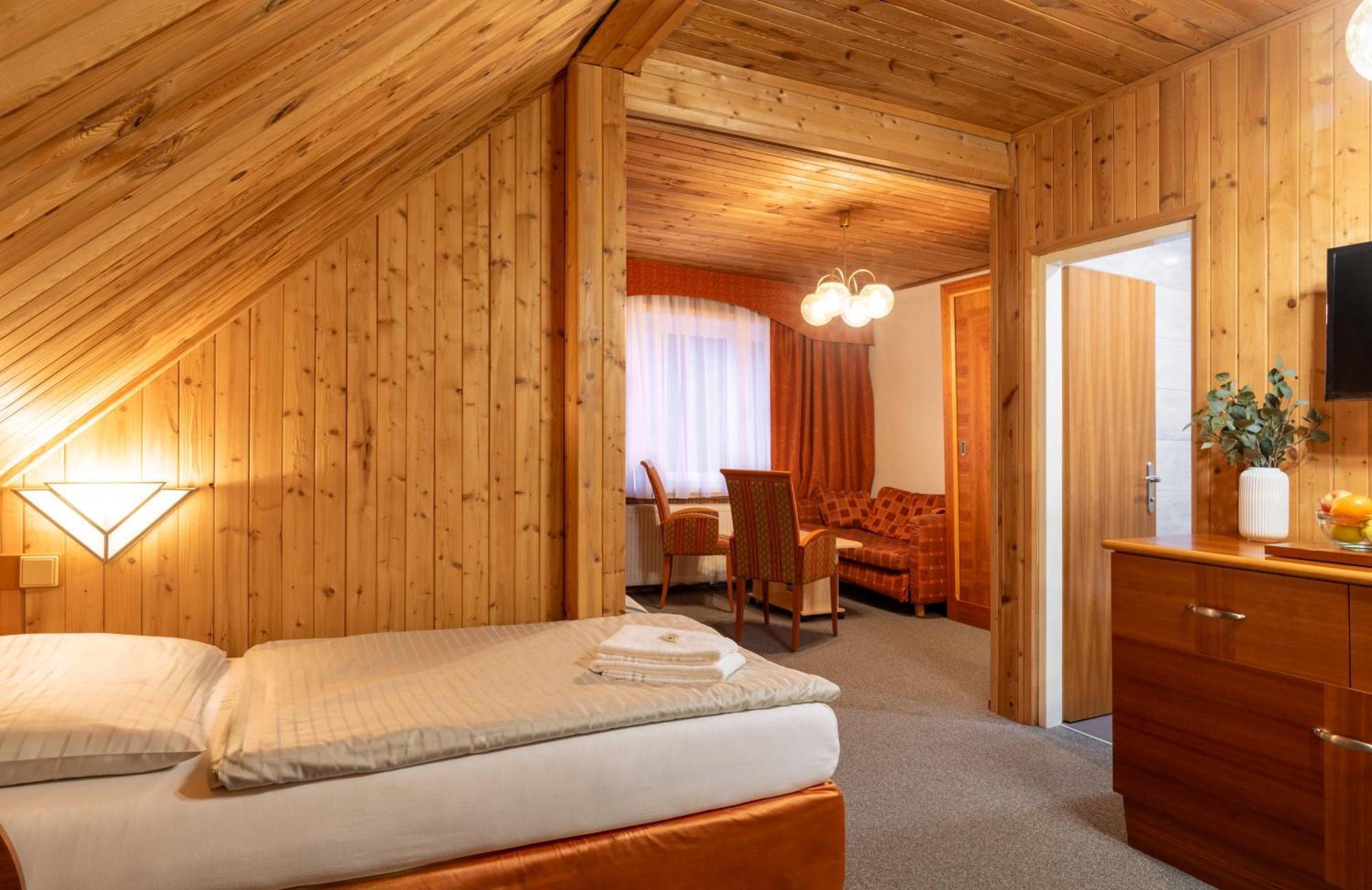 Hotel Schwarz Nové Hamry المظهر الخارجي الصورة