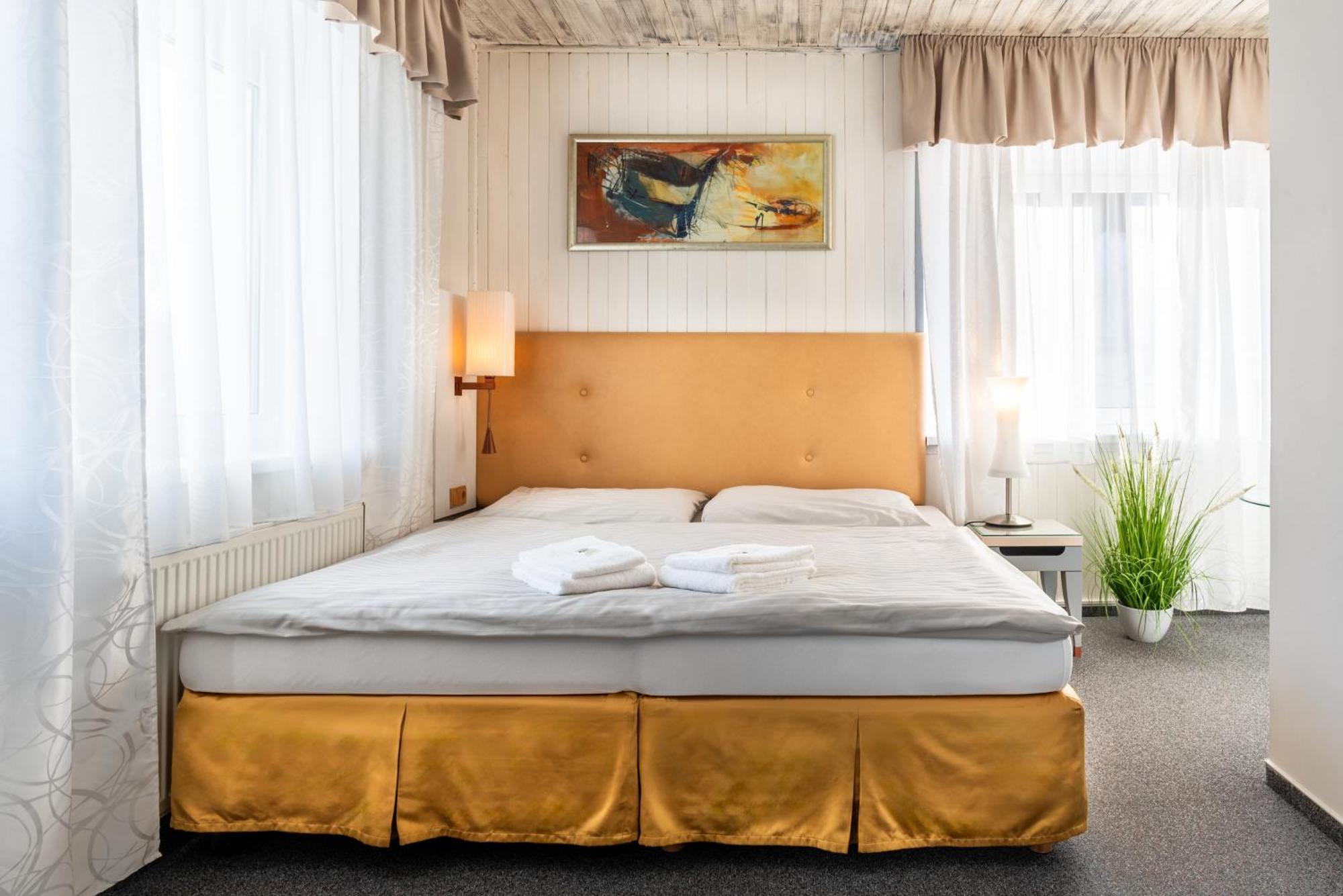 Hotel Schwarz Nové Hamry المظهر الخارجي الصورة