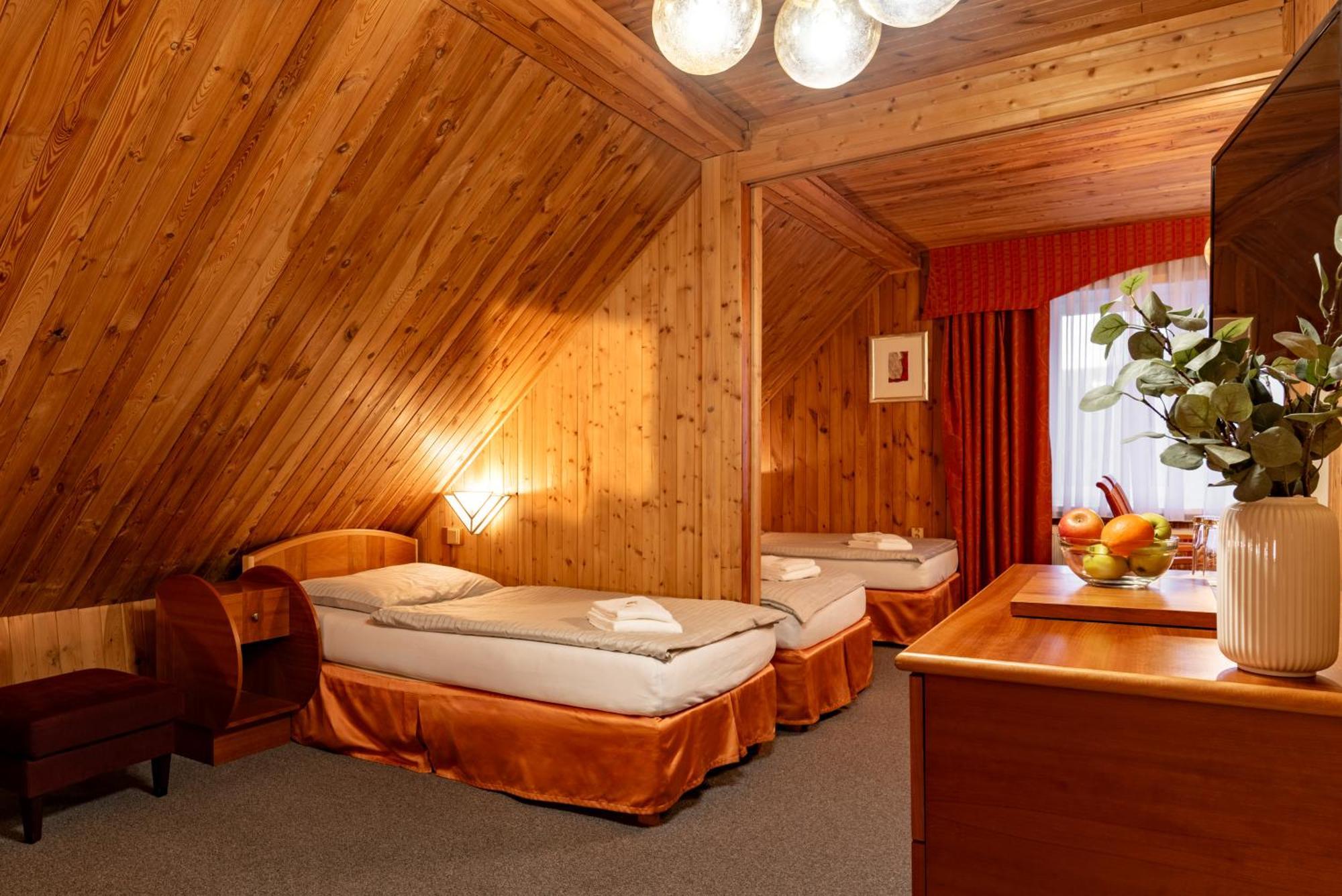 Hotel Schwarz Nové Hamry المظهر الخارجي الصورة