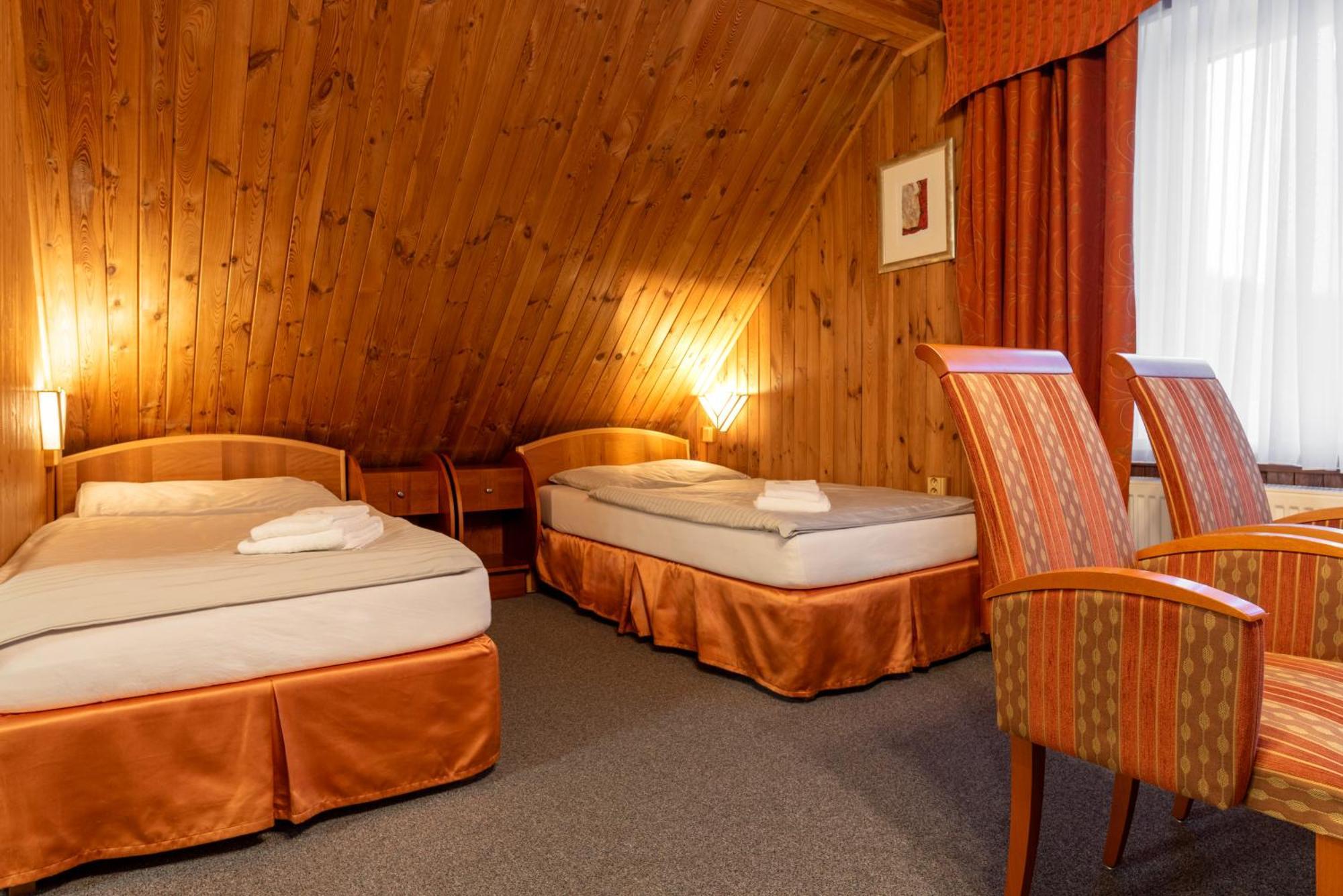 Hotel Schwarz Nové Hamry المظهر الخارجي الصورة